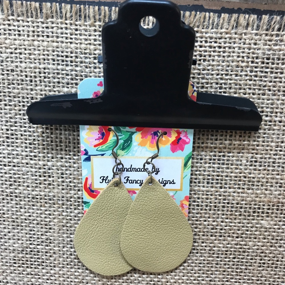 NWT Leather Lightweight Earrings